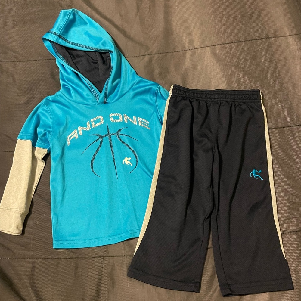 Boys And1 hoodie set size 18m